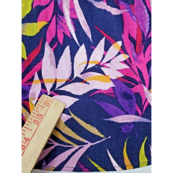 Torrid Top Plus Size 3 Rayon Palm Tree Print Purple Short Sleeve Womens 3X 3XL - Picture 2 of 7
